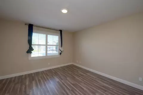 657 Mt Rushmore Dr, Newman, CA 95360 photo 8