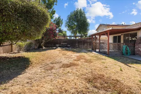 Exterior - 735 Scarlett Pl, Tracy, CA 95376 photo 2 of 2