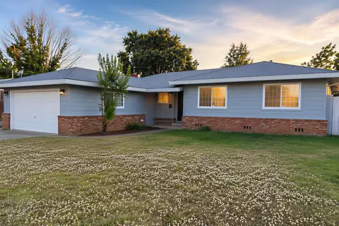 3745 Becerra Way, Sacramento, CA 95821