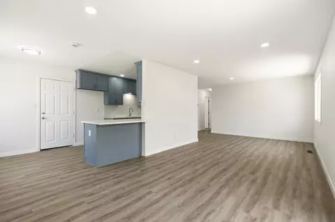 Living - 3501 Larisa Ln, Ceres, CA 95307 photo 1 of 3