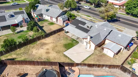 View/Area - 620 N Granada Dr, Madera, CA 93637 photo 12 of 13