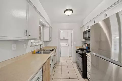 Other - 620 N Granada Dr, Madera, CA 93637 photo 4 of 11
