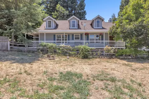1810 American River Trl, Cool, CA 95614