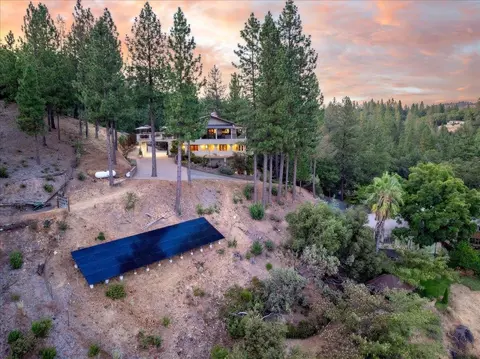 View/Area - 21050 Pine Ridge Ln, Colfax, CA 95713 photo 3 of 9