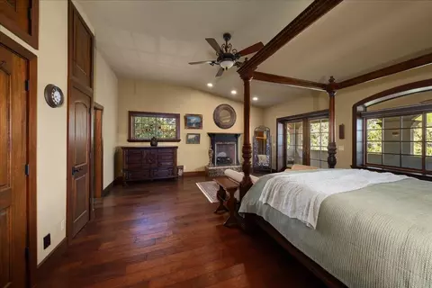 Bedroom - 21050 Pine Ridge Ln, Colfax, CA 95713 photo 6 of 10