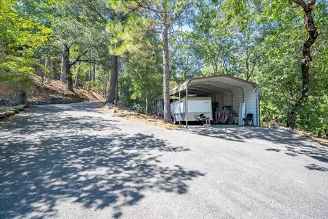 Exterior - 21050 Pine Ridge Ln, Colfax, CA 95713 photo 19 of 23