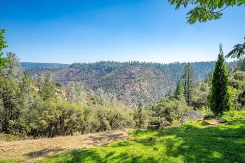 Exterior - 21050 Pine Ridge Ln, Colfax, CA 95713 photo 21 of 23