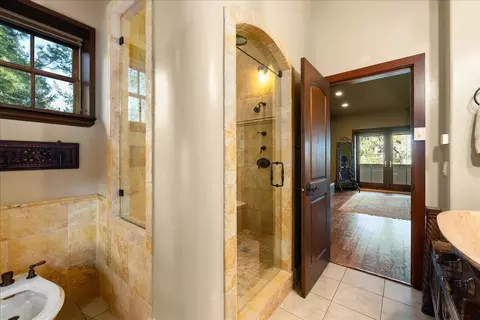 Bath - 21050 Pine Ridge Ln, Colfax, CA 95713 photo 7 of 9
