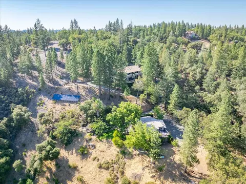 View/Area - 21050 Pine Ridge Ln, Colfax, CA 95713 photo 4 of 9