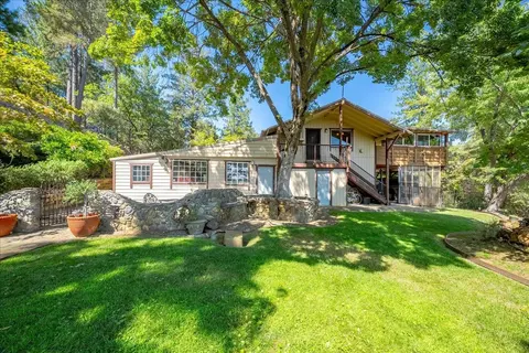 Exterior - 21050 Pine Ridge Ln, Colfax, CA 95713 photo 16 of 23