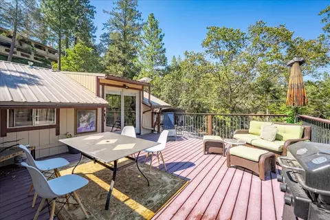 Exterior - 21050 Pine Ridge Ln, Colfax, CA 95713 photo 18 of 23
