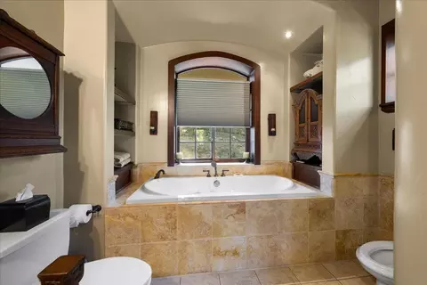 Bath - 21050 Pine Ridge Ln, Colfax, CA 95713 photo 6 of 9