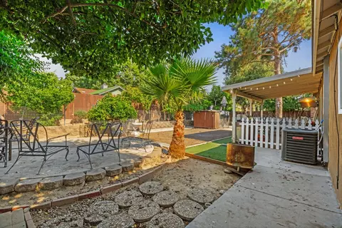 212 Hubert Dr, Modesto, CA 95354 photo 16