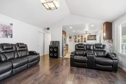 212 Hubert Dr, Modesto, CA 95354 photo 7