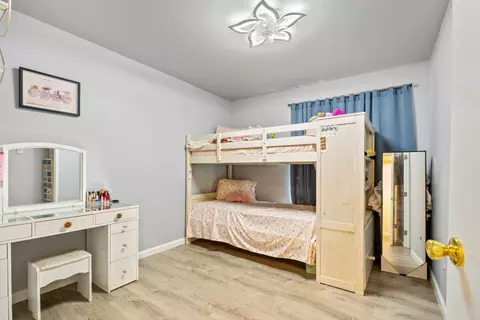 212 Hubert Dr, Modesto, CA 95354 photo 9
