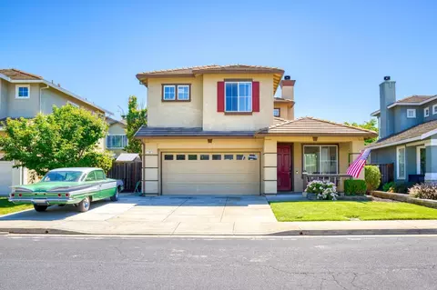 1397 Maplewood Dr, Livermore, CA 94551