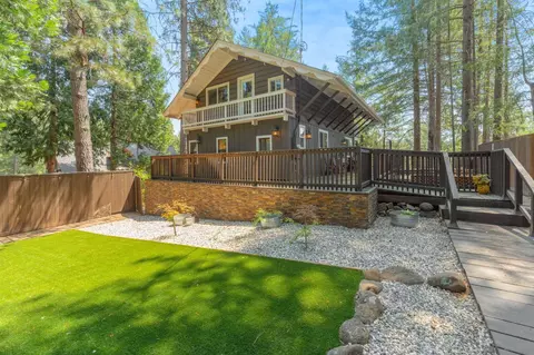 5229 Mary Ct, Pollock Pines, CA 95726