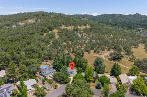 View/Area - 830 Stella Dr, Murphys, CA 95247 photo 2 of 5