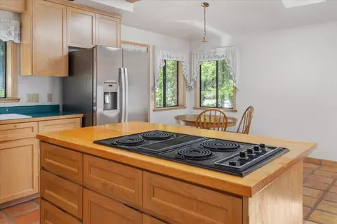 Kitchen - 830 Stella Dr, Murphys, CA 95247 photo 3 of 6