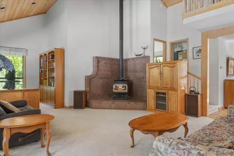 Living - 830 Stella Dr, Murphys, CA 95247 photo 2 of 4