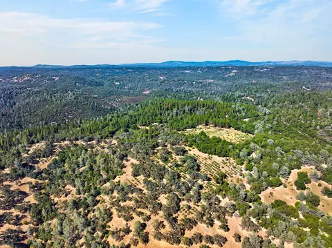 View/Area - 4016 Twin Ridges Rd, Placerville, CA 95667 photo 12 of 18