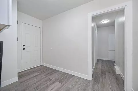 Entry Way - 700 N Murdock Ave, Willows, CA 95988 photo 5 of 5
