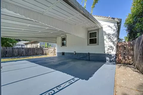 Exterior - 700 N Murdock Ave, Willows, CA 95988 photo 12 of 20