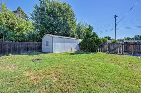 Exterior - 700 N Murdock Ave, Willows, CA 95988 photo 16 of 20