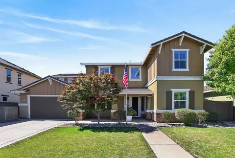 2358 Alexander Pl, Woodland, CA 95776