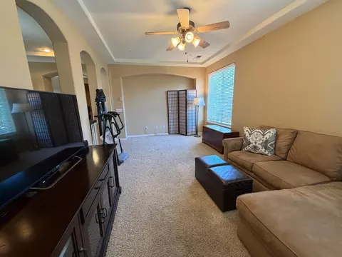 Living - 3200 Mont Cliff Ct, Modesto, CA 95355 photo 6 of 9