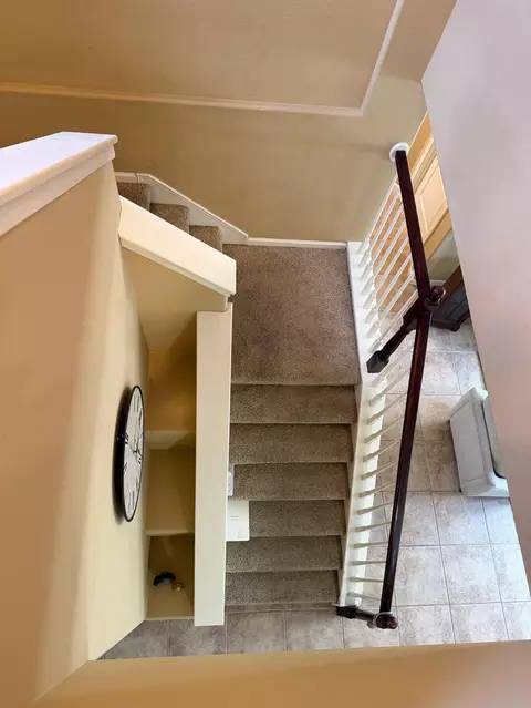 Entry Way - 3200 Mont Cliff Ct, Modesto, CA 95355 photo 8 of 13