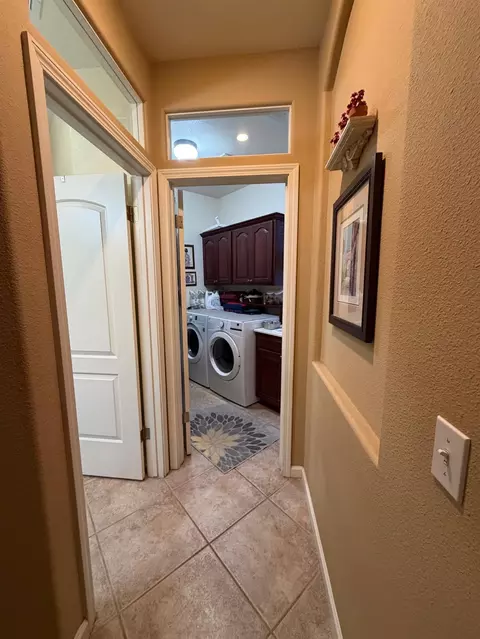 Entry Way - 3200 Mont Cliff Ct, Modesto, CA 95355 photo 13 of 13