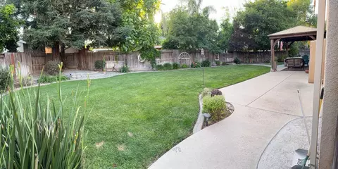 Exterior - 3200 Mont Cliff Ct, Modesto, CA 95355 photo 4 of 7