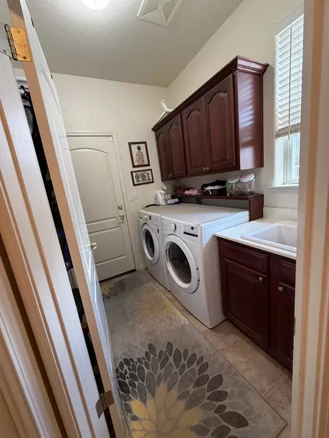 Other - 3200 Mont Cliff Ct, Modesto, CA 95355 photo 6 of 12