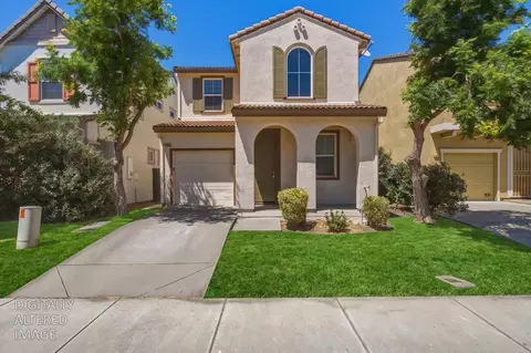 4263 Autumn Sky Dr, Sacramento, CA 95823