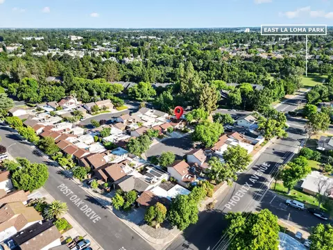 View/Area - 613 Edgebrook Ct, Modesto, CA 95354 photo 3 of 4