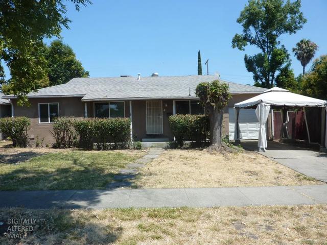 2817 W Alpine Ave, Stockton, CA 95204