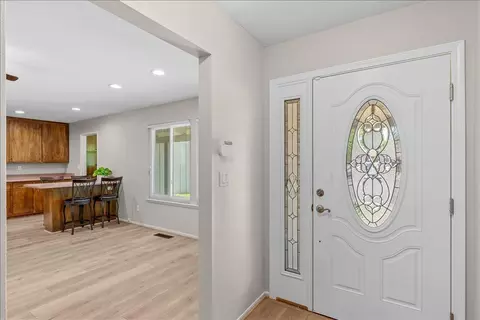 Entry Way - 3309 Benton Cir, Modesto, CA 95350 photo 2 of 3