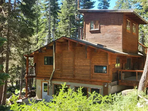 Exterior - 122 John Ebbetts Rd, Bear Valley, CA 95223 photo 2 of 7
