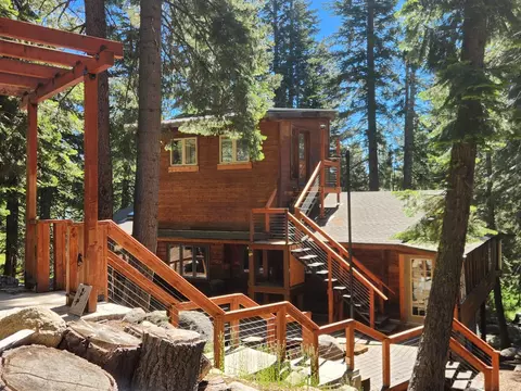 122 John Ebbetts Rd, Bear Valley, CA 95223