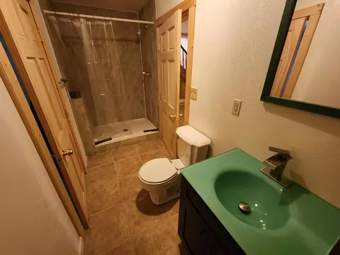 Bath - 122 John Ebbetts Rd, Bear Valley, CA 95223 photo 4 of 5