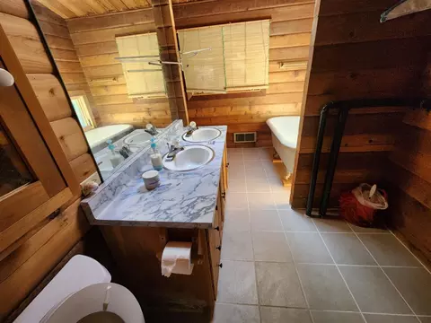 Bath - 122 John Ebbetts Rd, Bear Valley, CA 95223 photo 1 of 5
