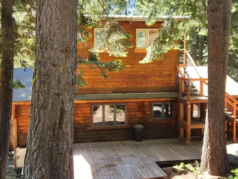 Exterior - 122 John Ebbetts Rd, Bear Valley, CA 95223 photo 3 of 7