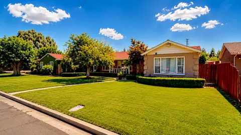 986 Edwards Dr, Turlock, CA 95380 photo 2
