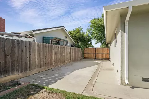 512 Sturla St, Lodi, CA 95240 photo 35