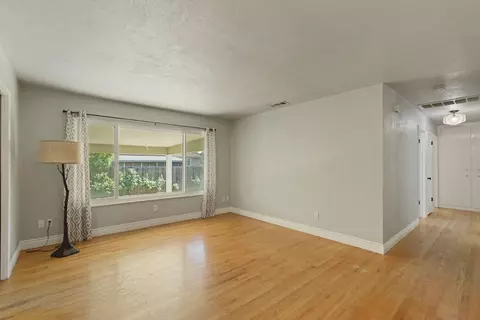512 Sturla St, Lodi, CA 95240 photo 6
