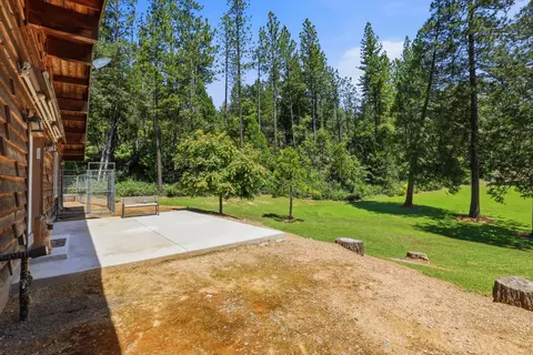 Exterior - 6000 Spanish Dry Diggins Rd, Georgetown, CA 95634 photo 5 of 17