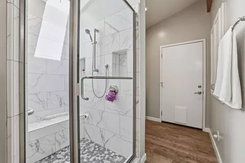 Bath - 6000 Spanish Dry Diggins Rd, Georgetown, CA 95634 photo 4 of 4