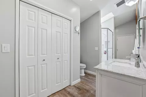 Bath - 6000 Spanish Dry Diggins Rd, Georgetown, CA 95634 photo 2 of 4