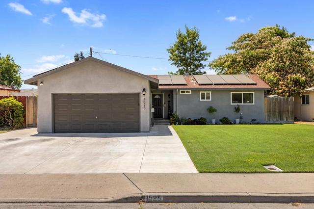 1525 Jorgensen St, Atwater, CA 95301